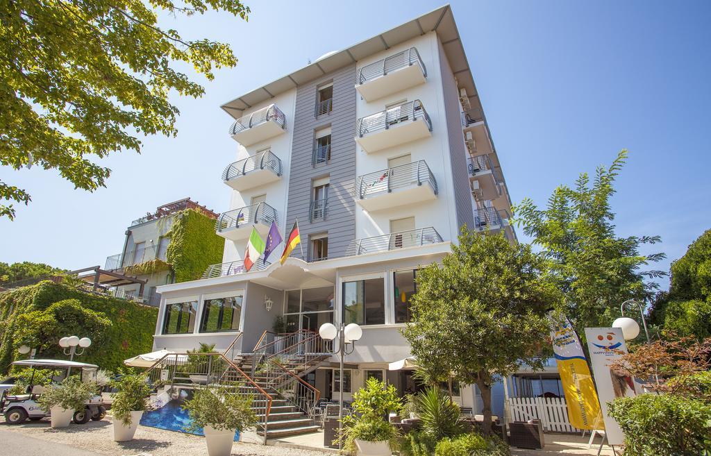 Hotel New Castle Cesena Bagian luar foto